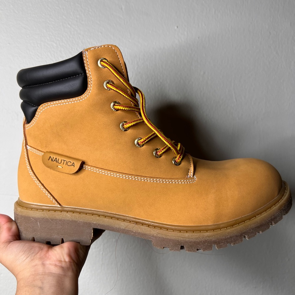Nautica Men’s Hiking Boots